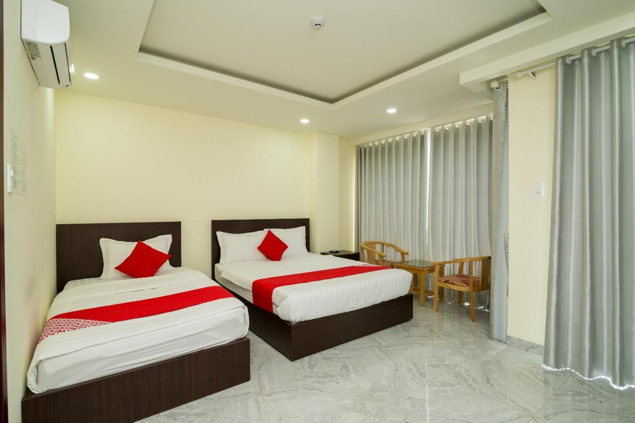 Oyo 176 374 Hotel Nha Trang Exterior photo