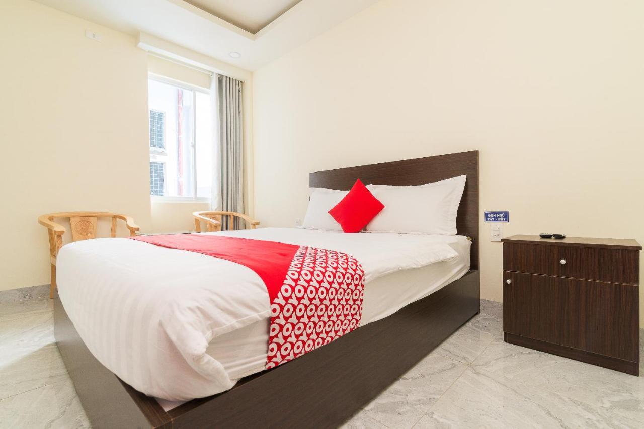 Oyo 176 374 Hotel Nha Trang Exterior photo