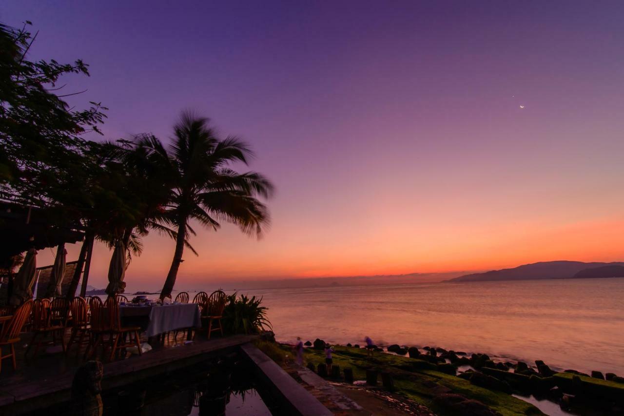 Oyo 176 374 Hotel Nha Trang Exterior photo